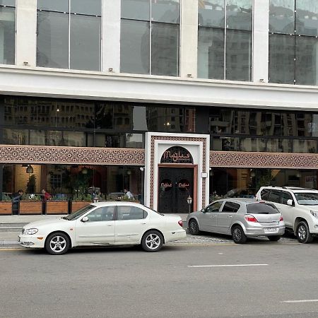 Lux Apartment Баку Экстерьер фото