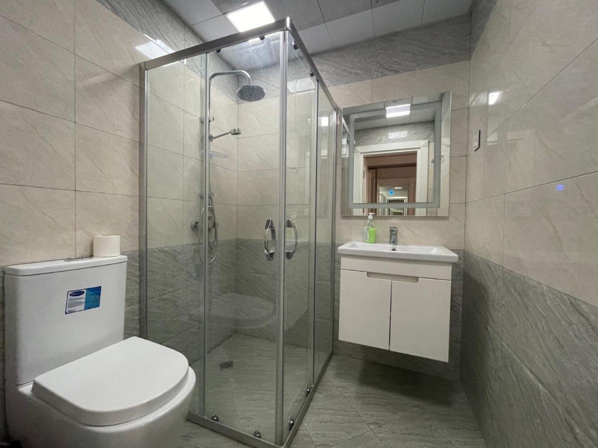 Lux Apartment Баку Экстерьер фото
