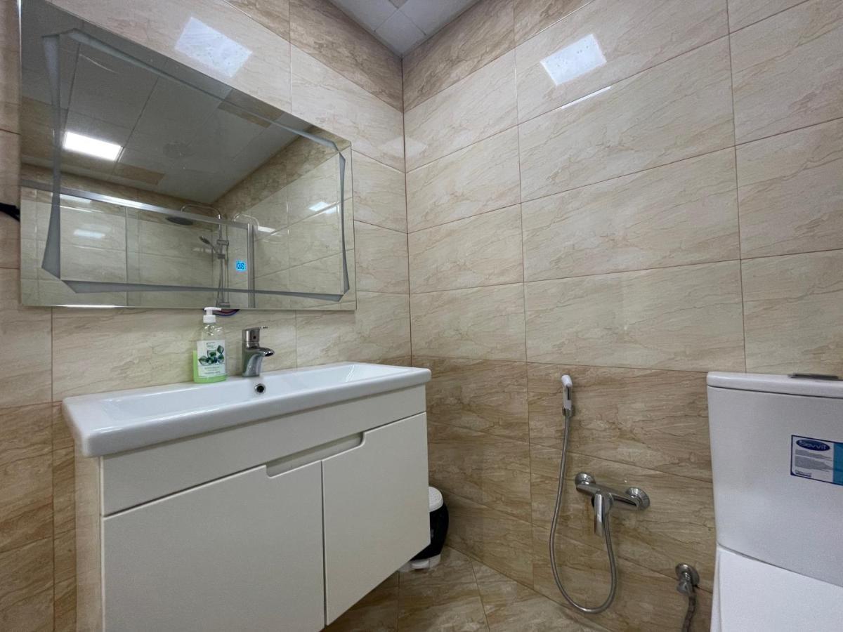 Lux Apartment Баку Экстерьер фото